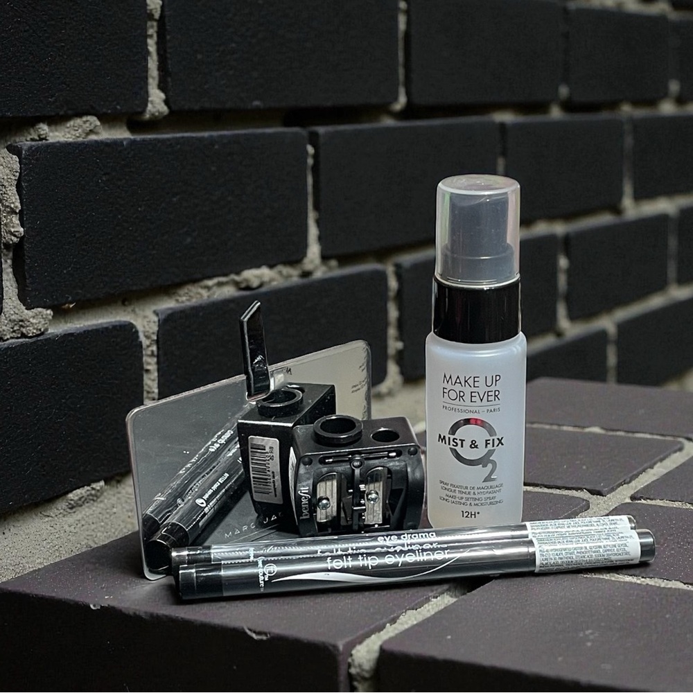 Makeup Forever Setting Spray, Benefit Sharpener, Marc Jacob’s Mirror, Eyeliner
